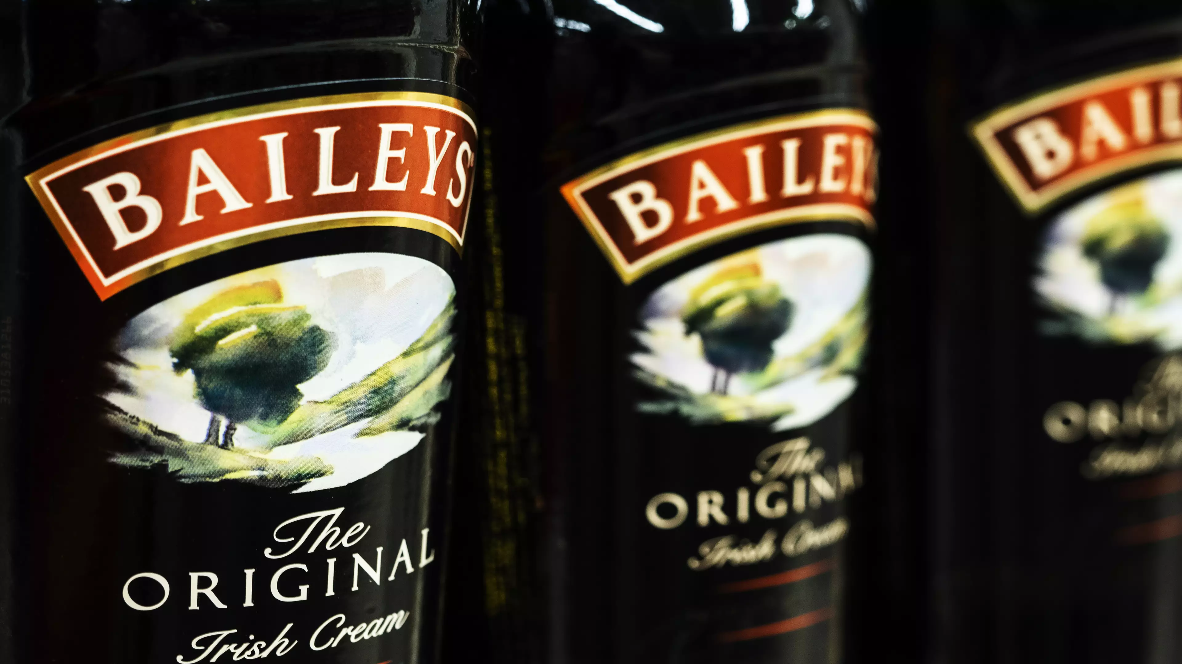 Asda Selling One Litre Bottles Of Baileys For A Tenner This Weekend