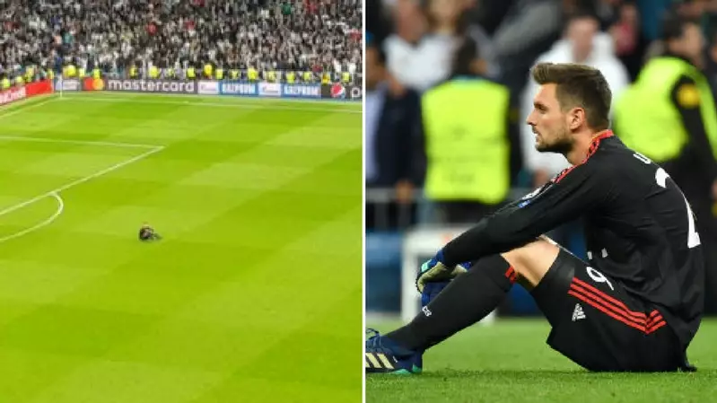 Sven Ulreich Says "I'm Sorry" To Bayern Fans In Instagram Post