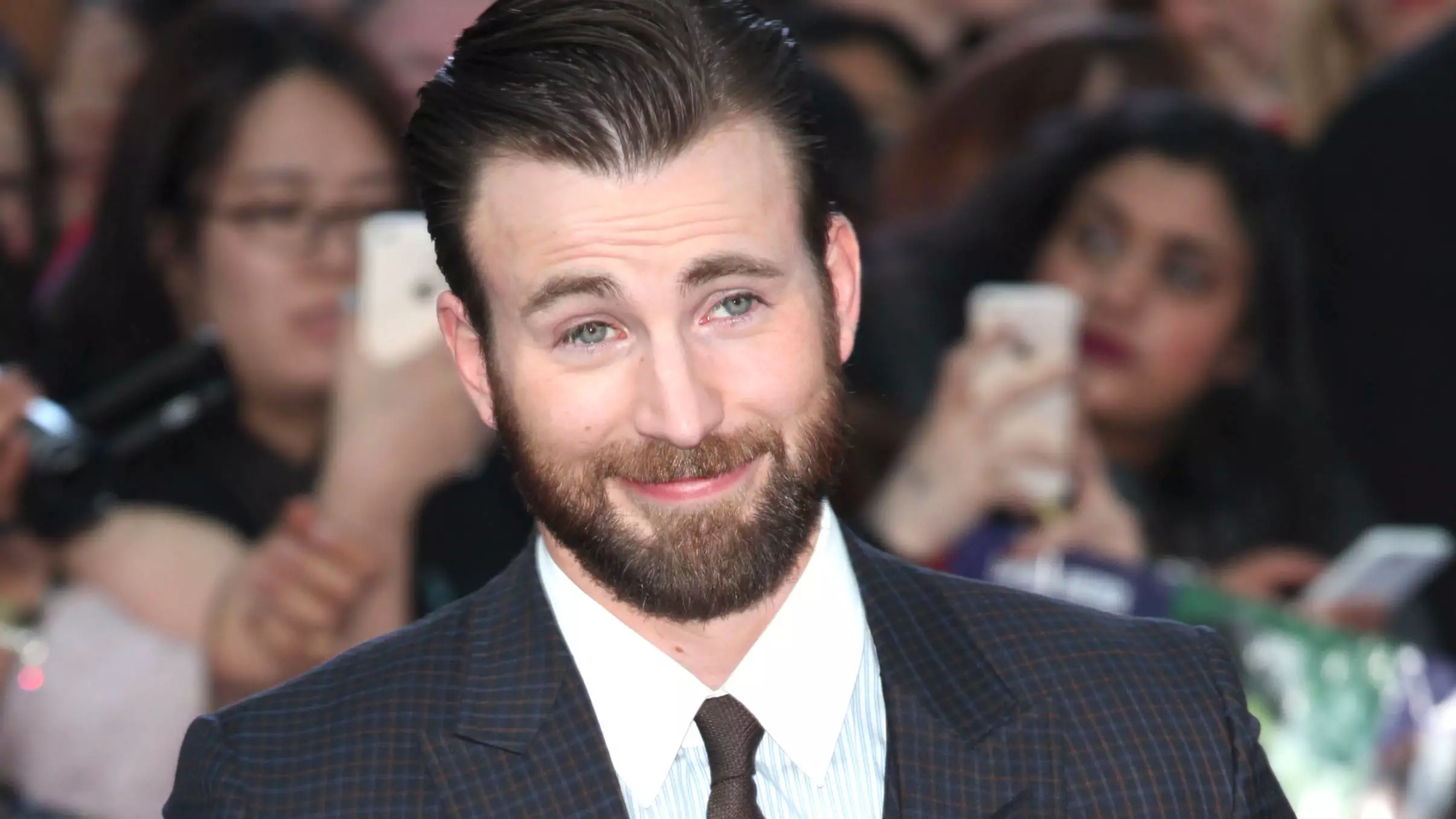 People Are Only Just Discovering Chris Evans Is Covered In Tattoos