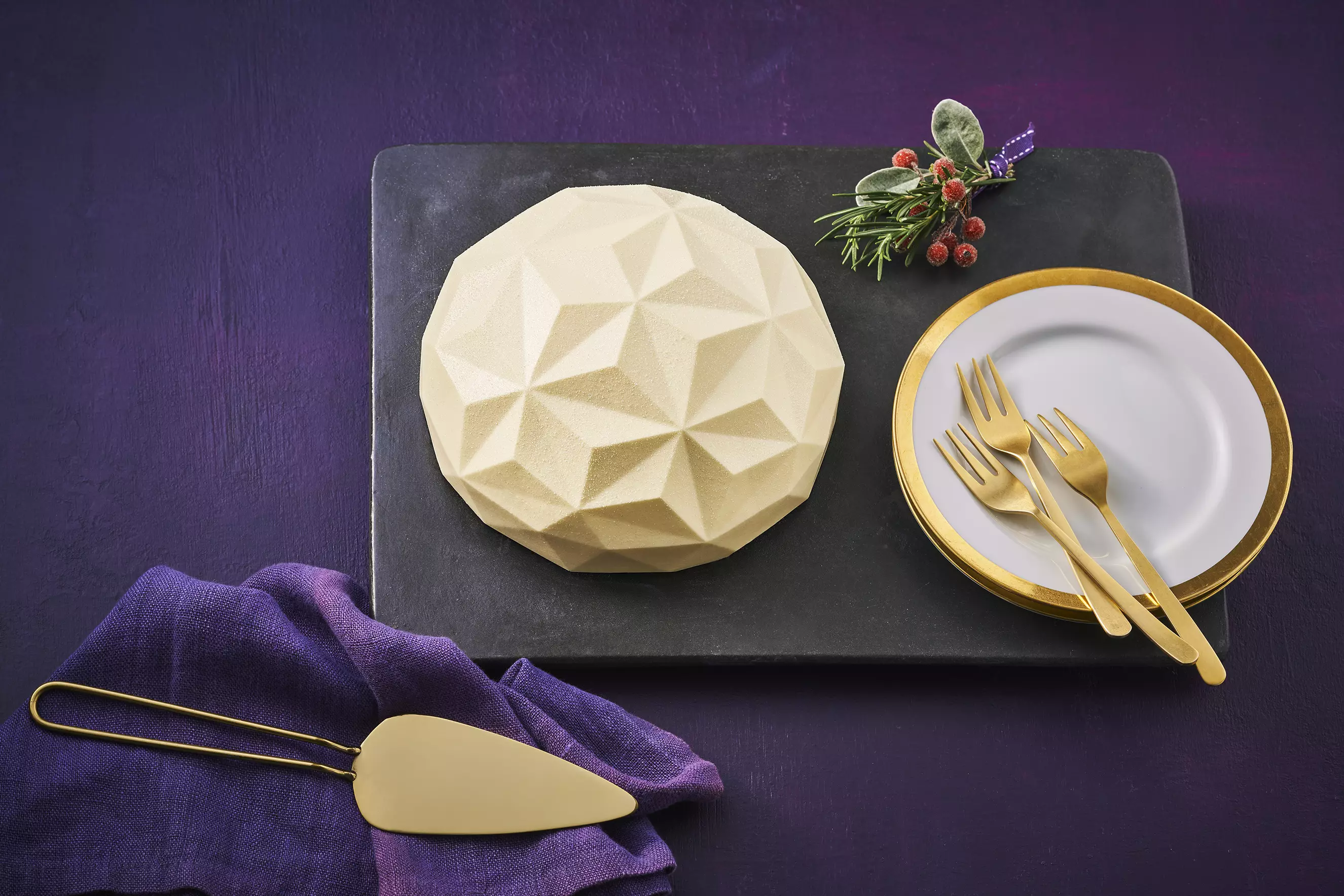 This drool-inducing snow dome dessert says it serves 12 and costs £12.