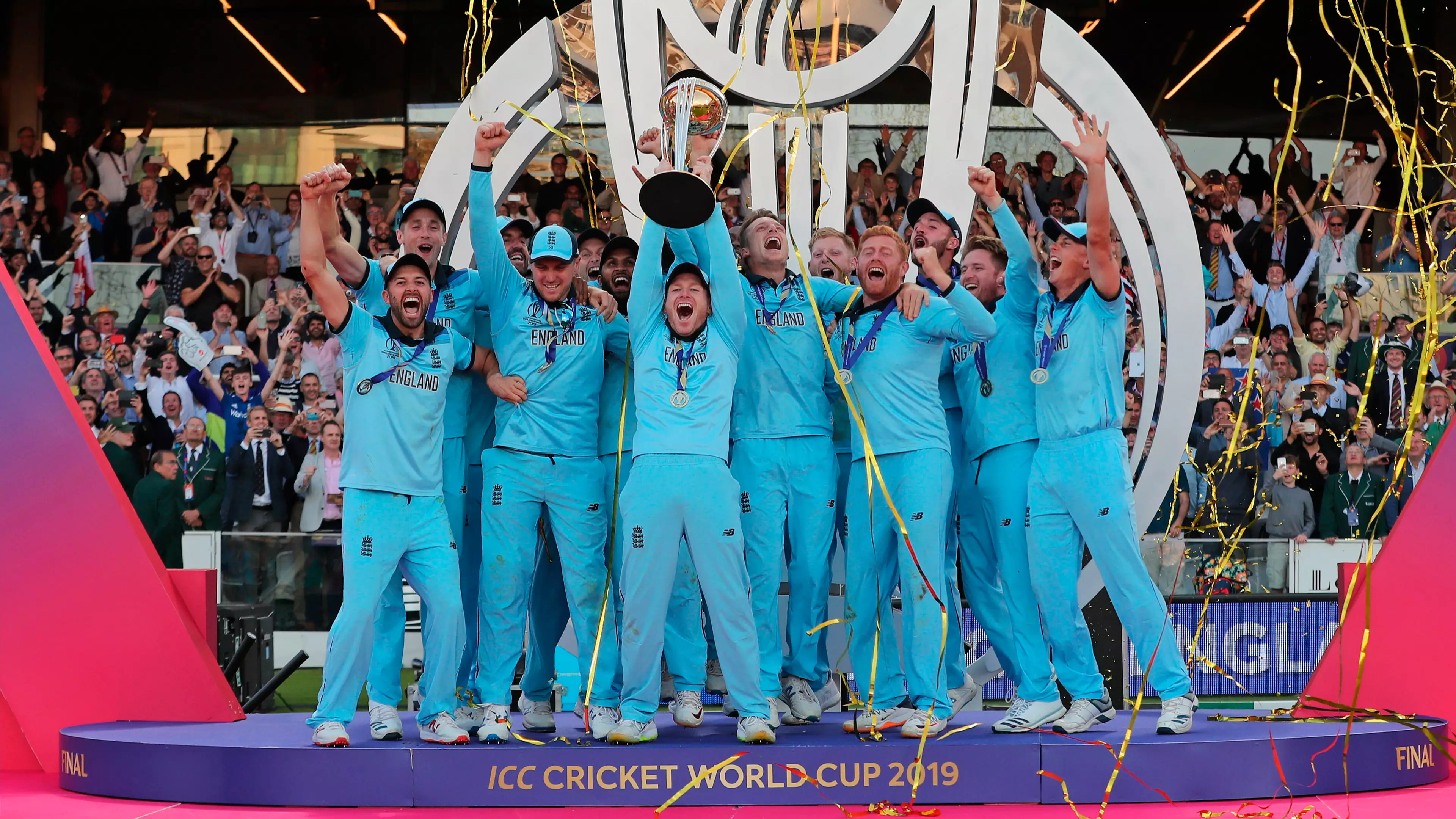Top Umpire Says That England Shouldn't Have Won Cricket World Cup