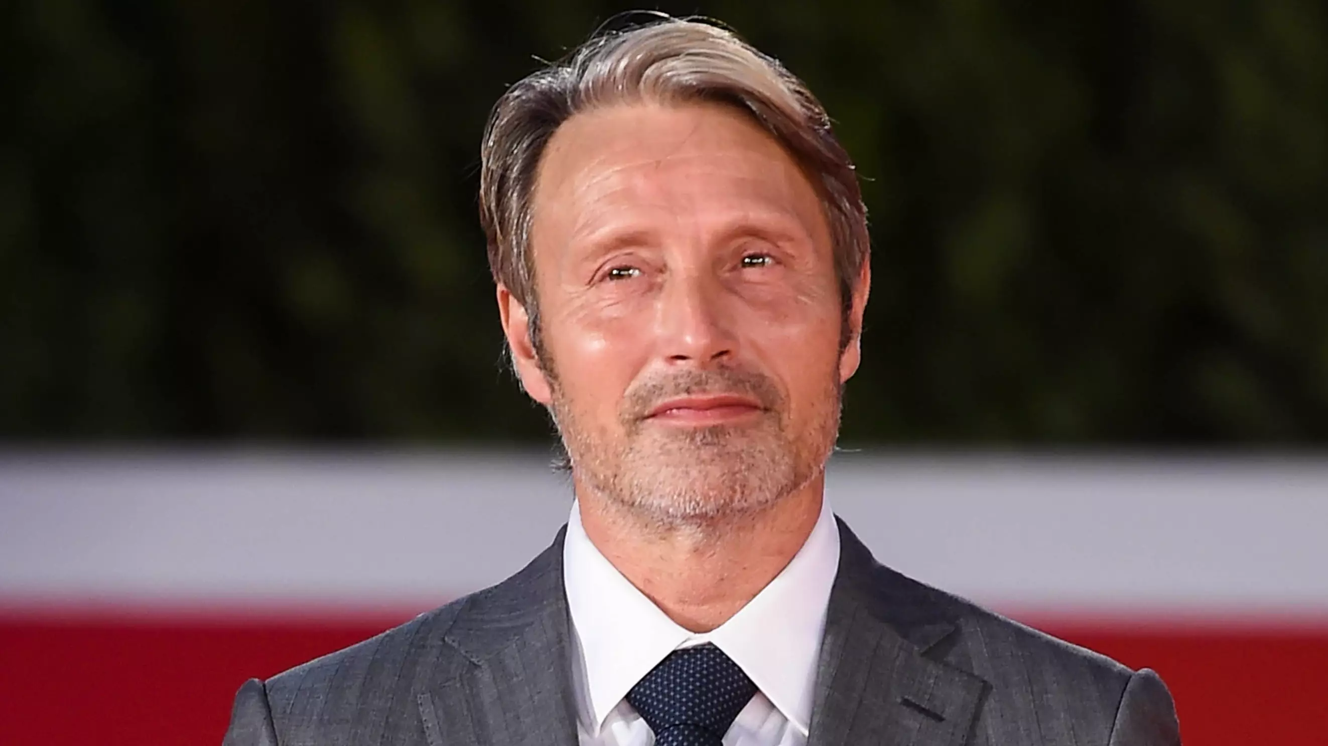 Mads Mikkelsen In Talks To Replace Johnny Depp In Fantastic Beasts 3