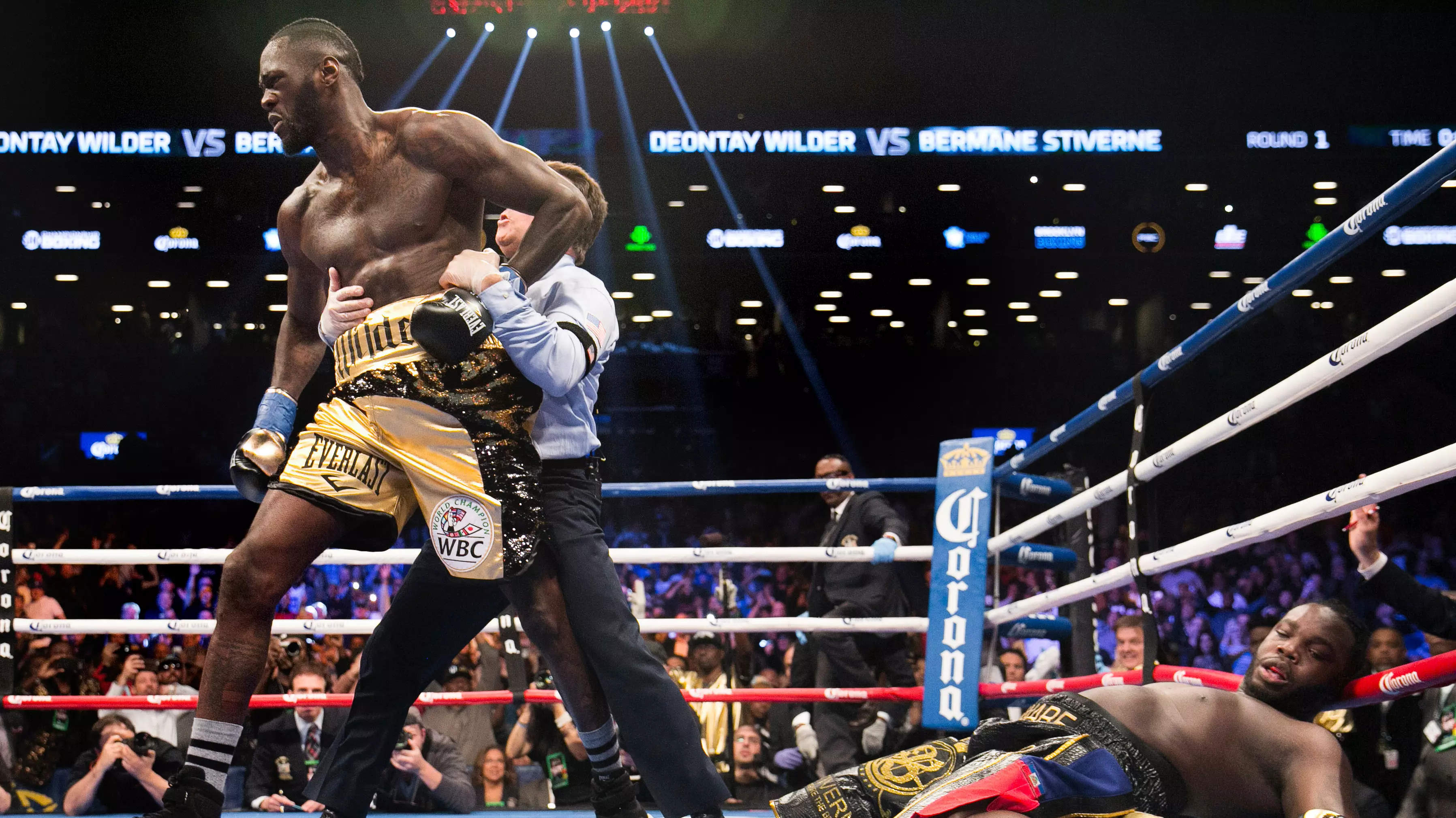 Deontay Wilder Lays Out Bermane Stiverne With First Round Knockout