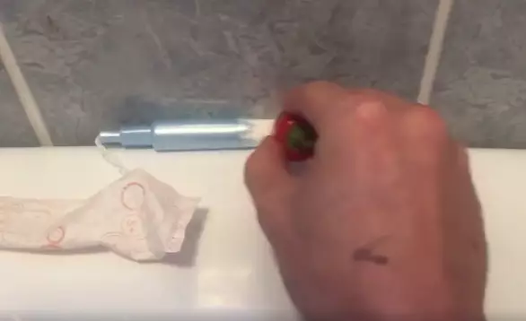 Lad Rubs Chilli On Girlfriend's Tampon In Prank Video