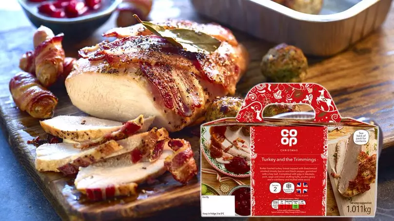 This Pre-Packaged Christmas Dinner For Two Is A Really Genius Idea  