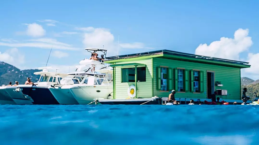 A Dreamy Floating Taco And Cocktail Bar Has Opened In The Caribbean