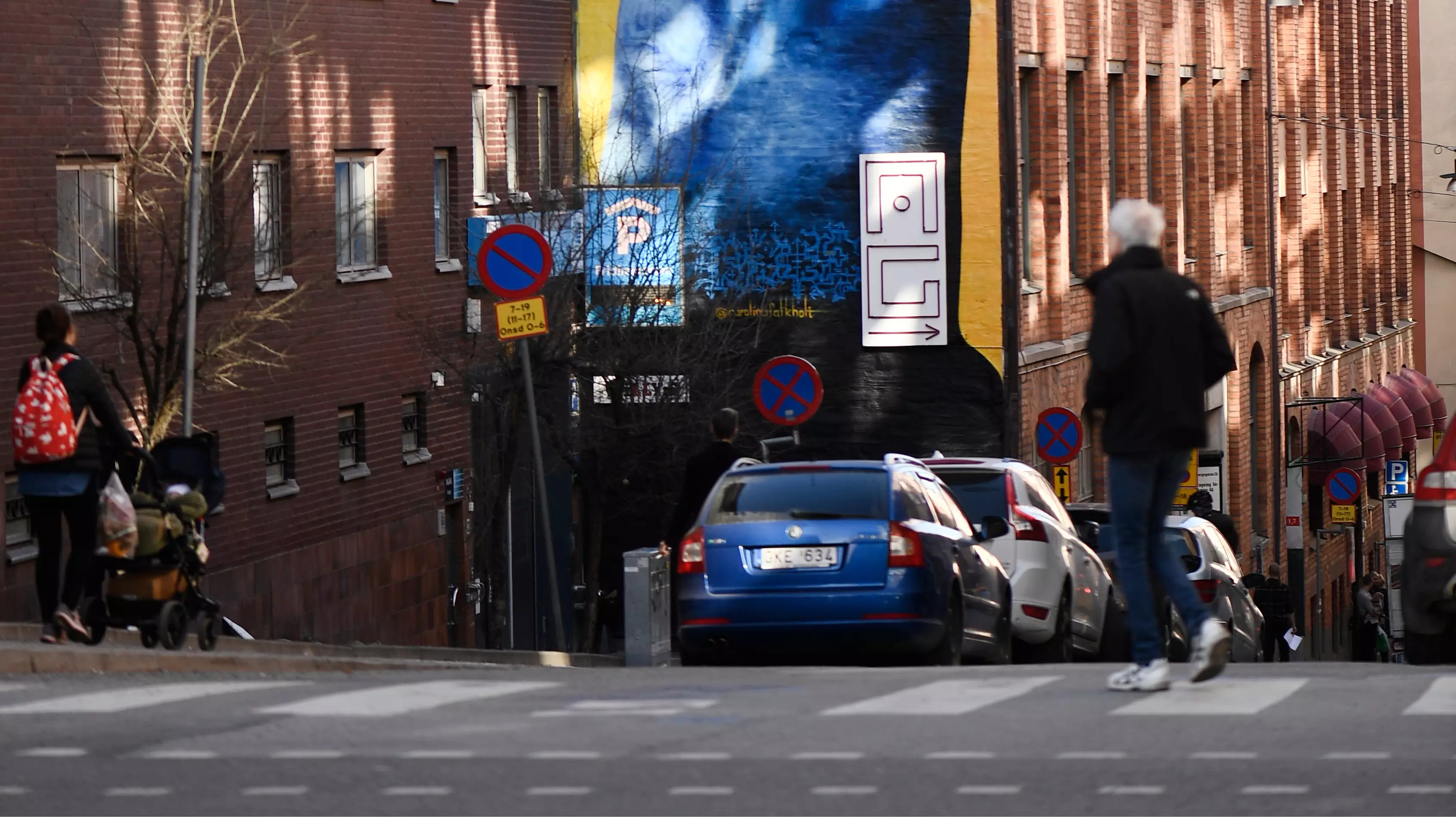 ​Giant, Blue Five-Storey Penis Offends Residents In Stockholm 