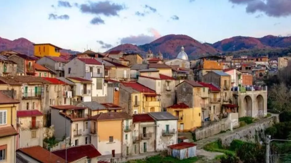 'Covid-Free' Village In Italy Is Selling Homes For €1