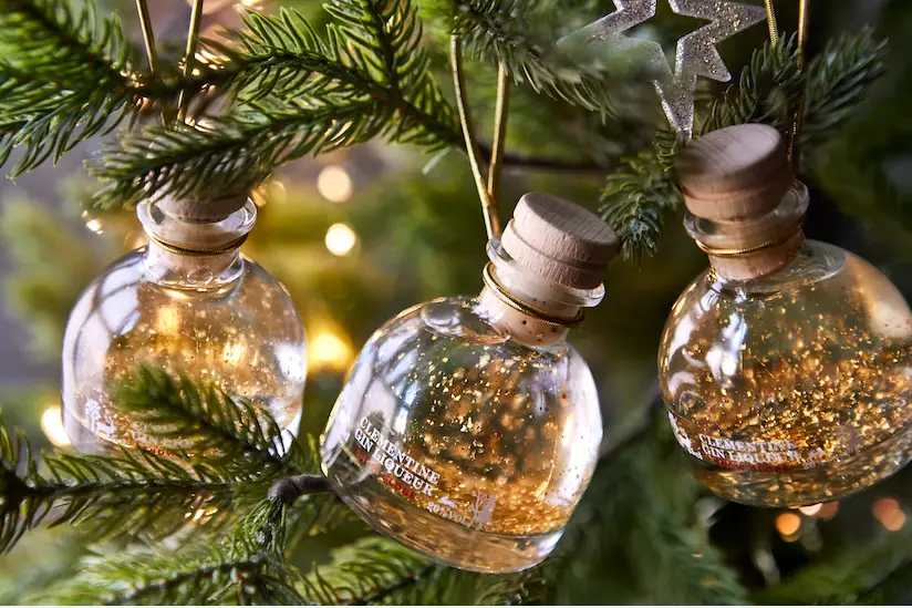 The gin baubles are perfect for the Christmas tree (