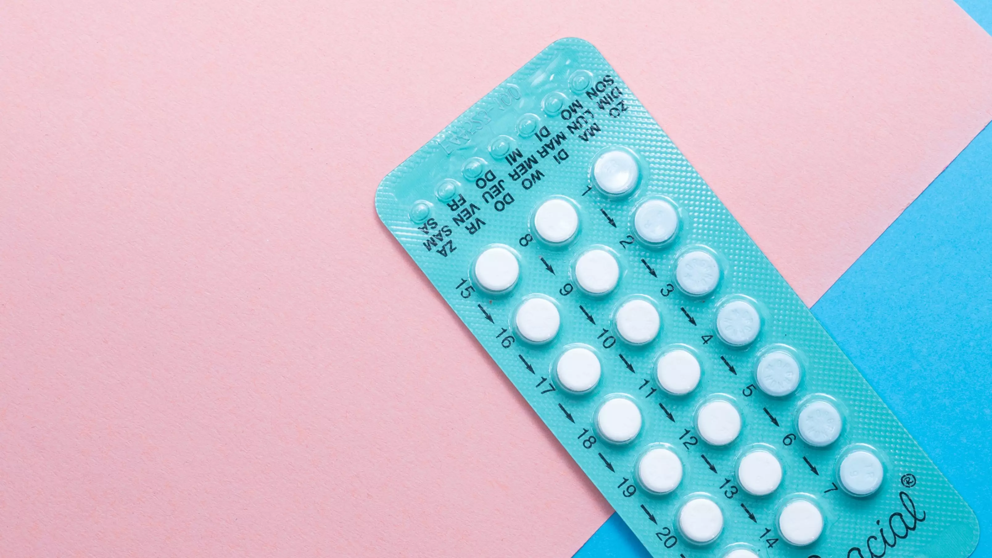 Acne, Hair Loss And Mood Swings: Women Are Sharing The Realities Of Coming Off The Pill