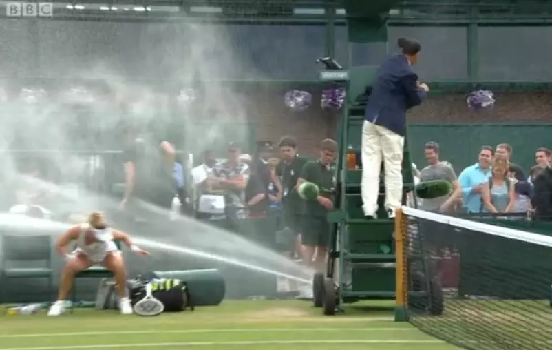 Laura Siegemund Gets Blasted Into Oblivion By Wimbledon Sprinkler System