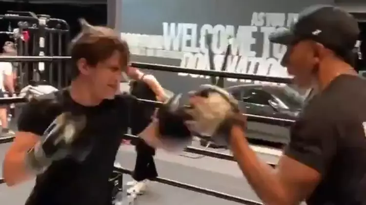Tom Holland Impresses Fans With Boxing Skills In Workout Video
