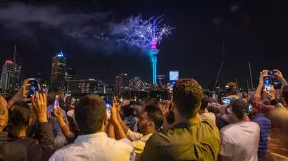 Thousands Pack Together For New Zealand Fireworks Following Successful Covid Policies