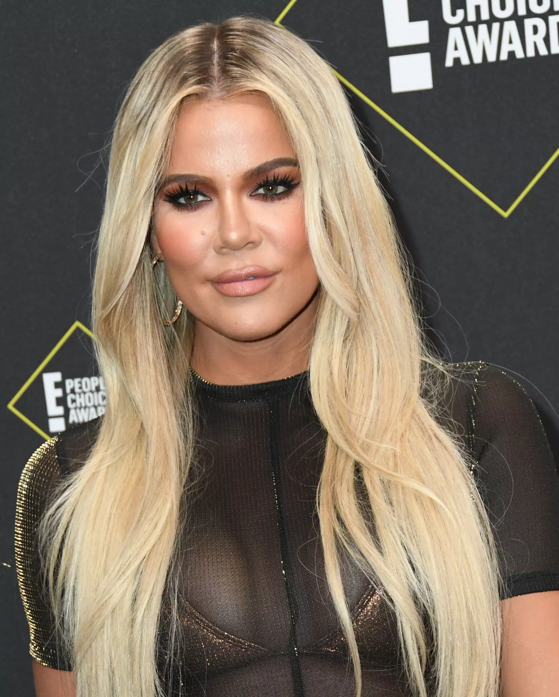 Photo of Khloé from November 2019.