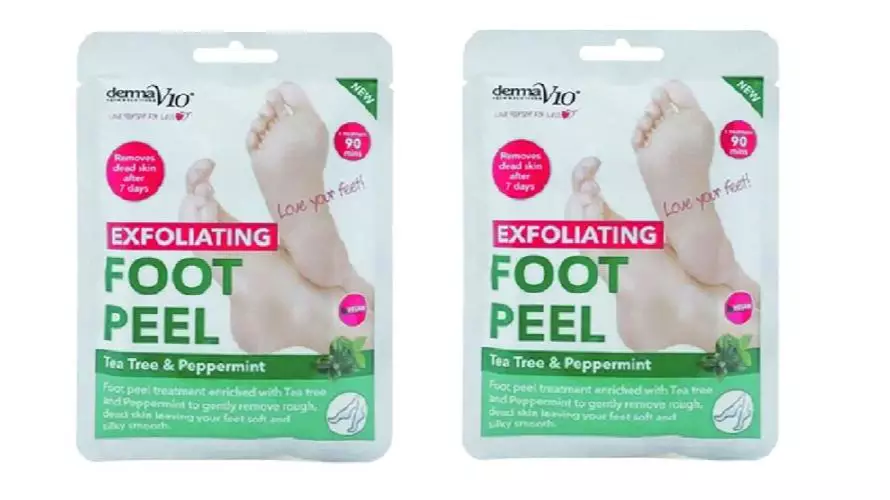Women Are Raving About This £1 Foot Peel But The Photos Aren't Pretty