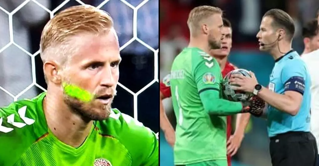 Kasper Schmeichel Shares Referee's Response After He Spoke To Him About Laser Pen