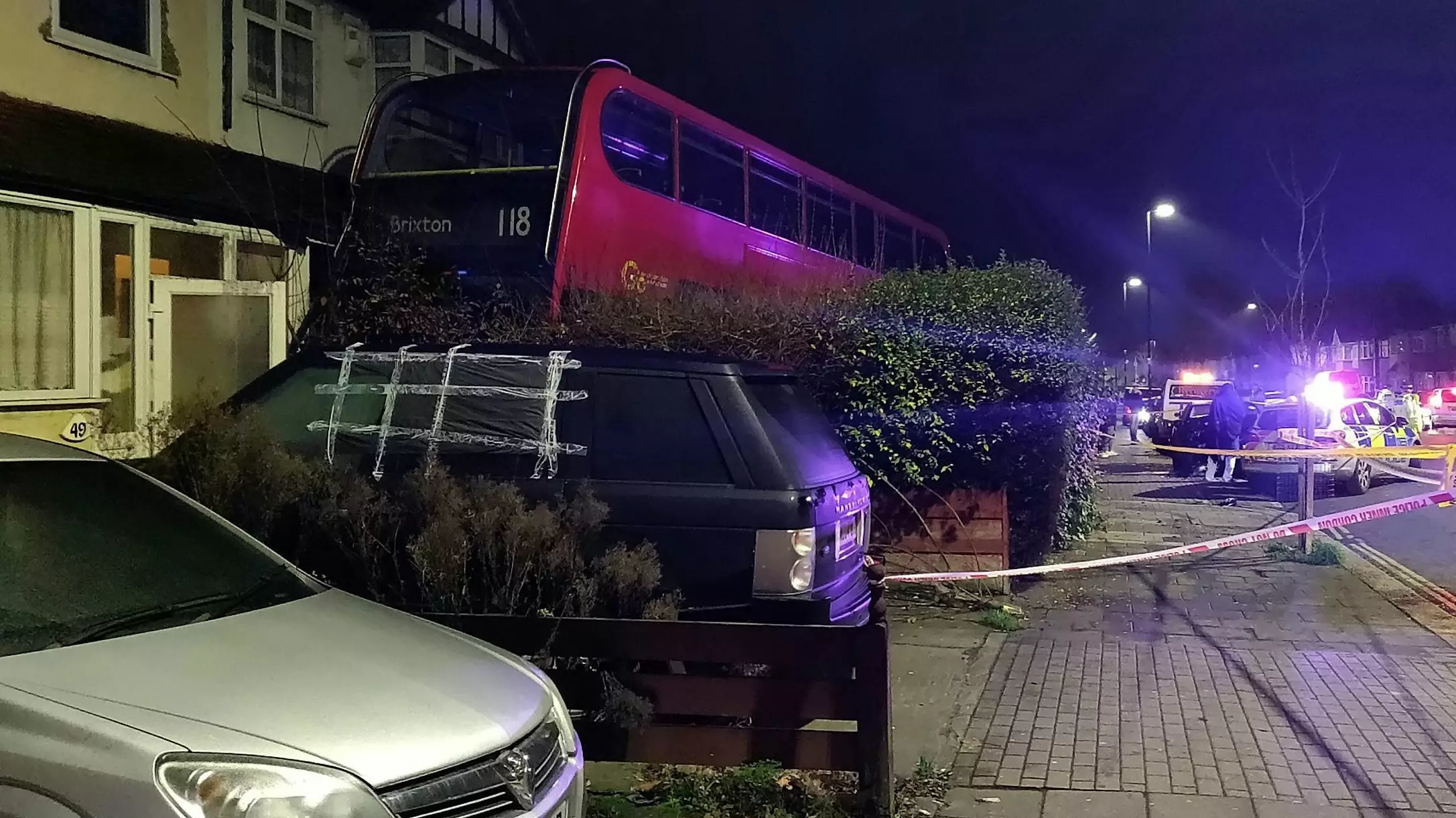 Double Decker Bus Crashes Into House In South London 
