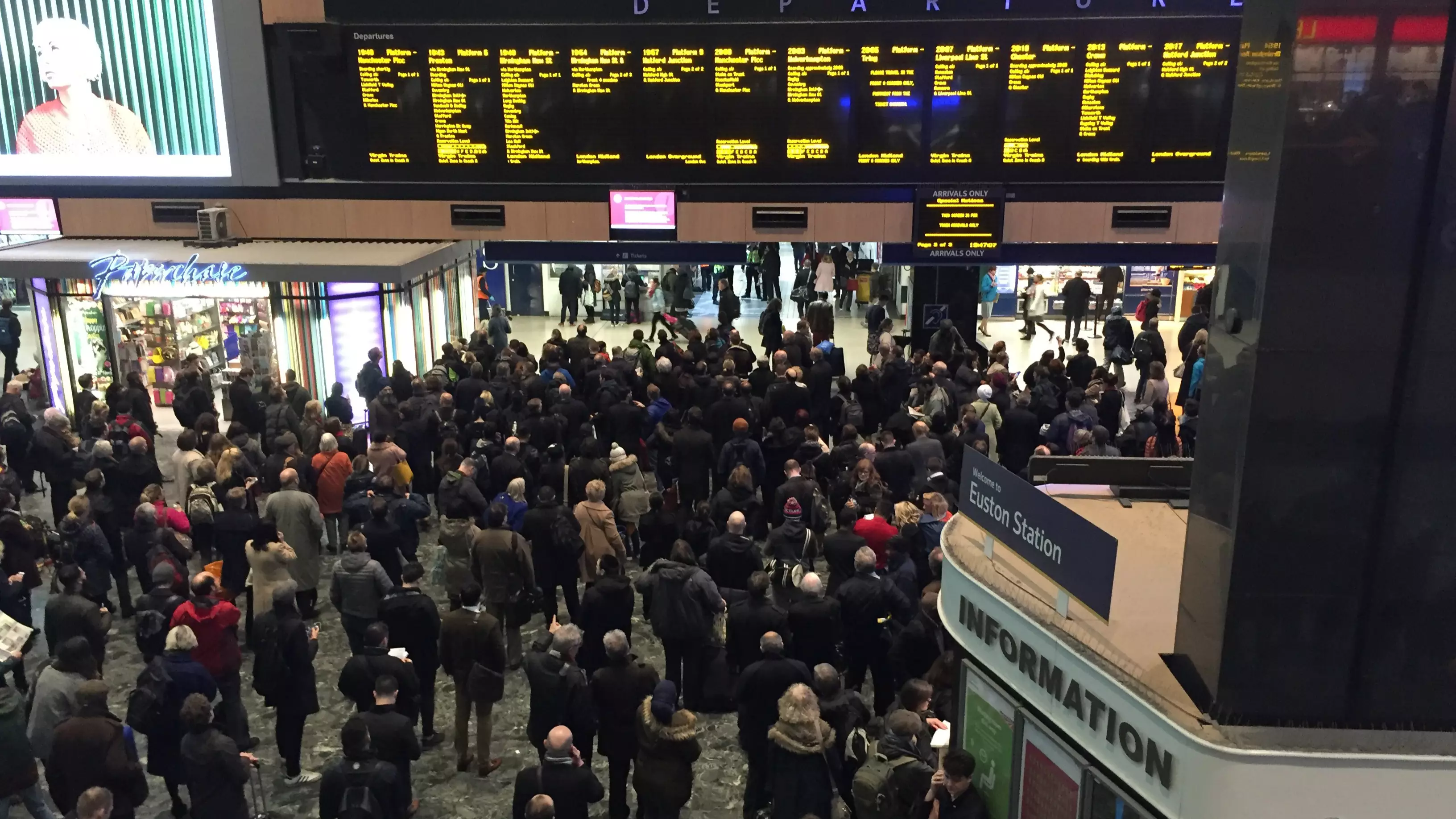 London’s Euston Station Will Be Transformed Into Homeless Shelter For Christmas