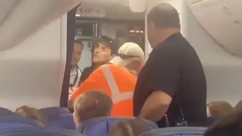 United Airlines Flight Diverted After Passenger Gets Stuck In Toilet For An Hour
