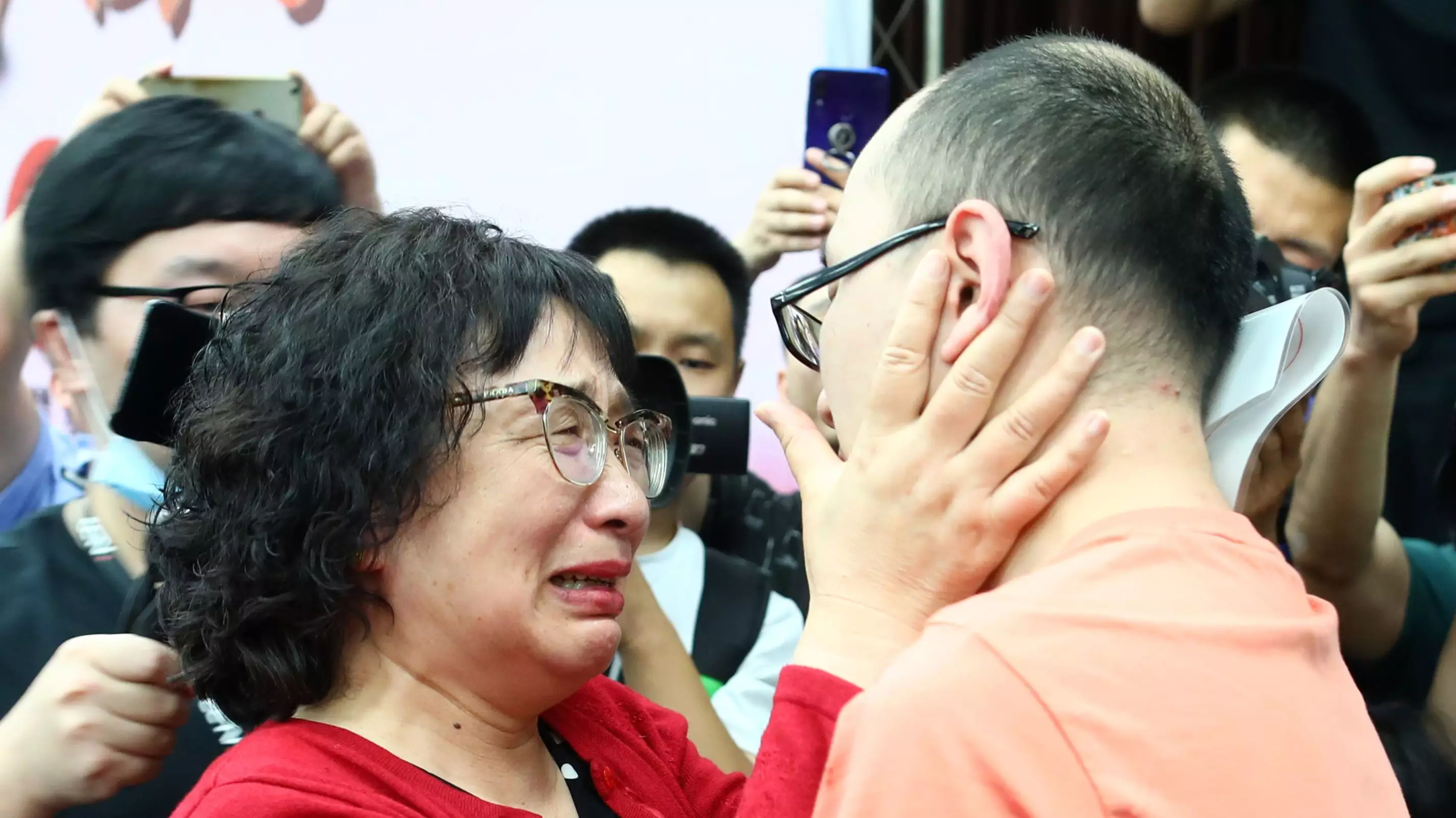 Man Abducted At Two Years Old Is Reunited With Parents After 32 Years