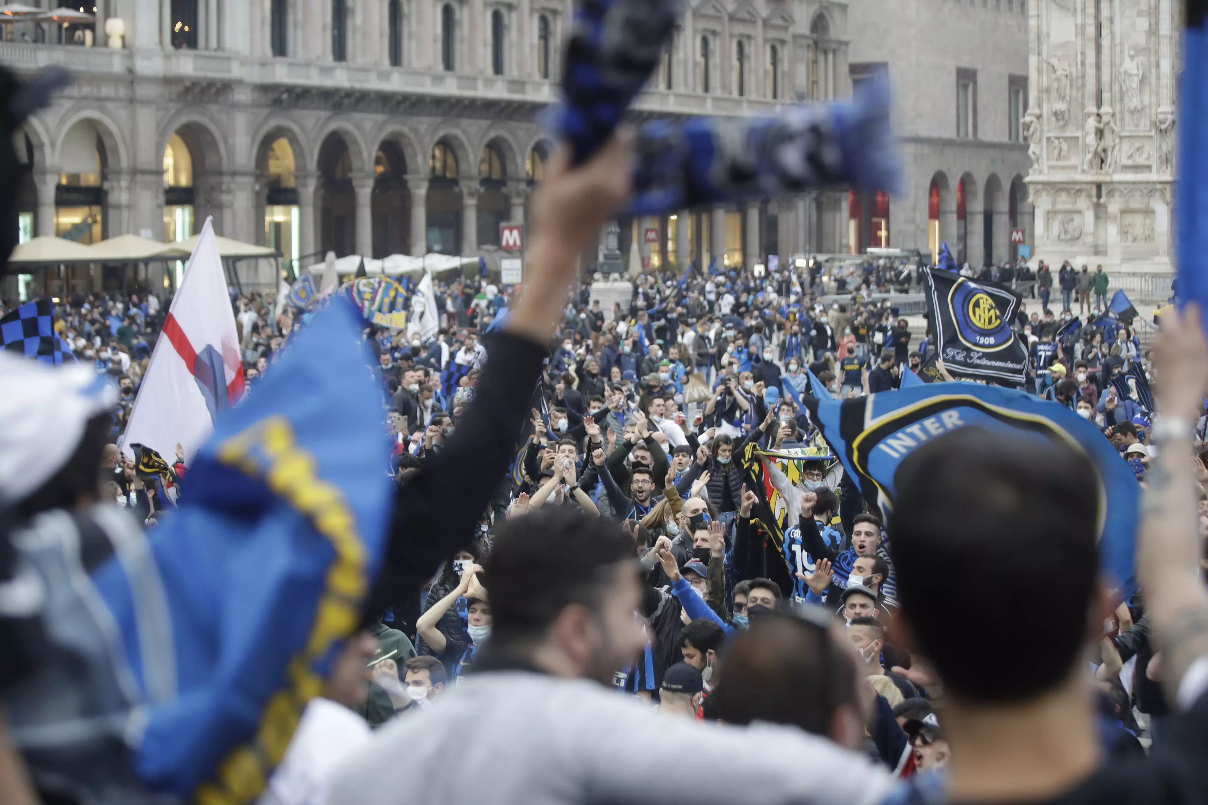 Inter fans celebrate their title. Image: PA Images