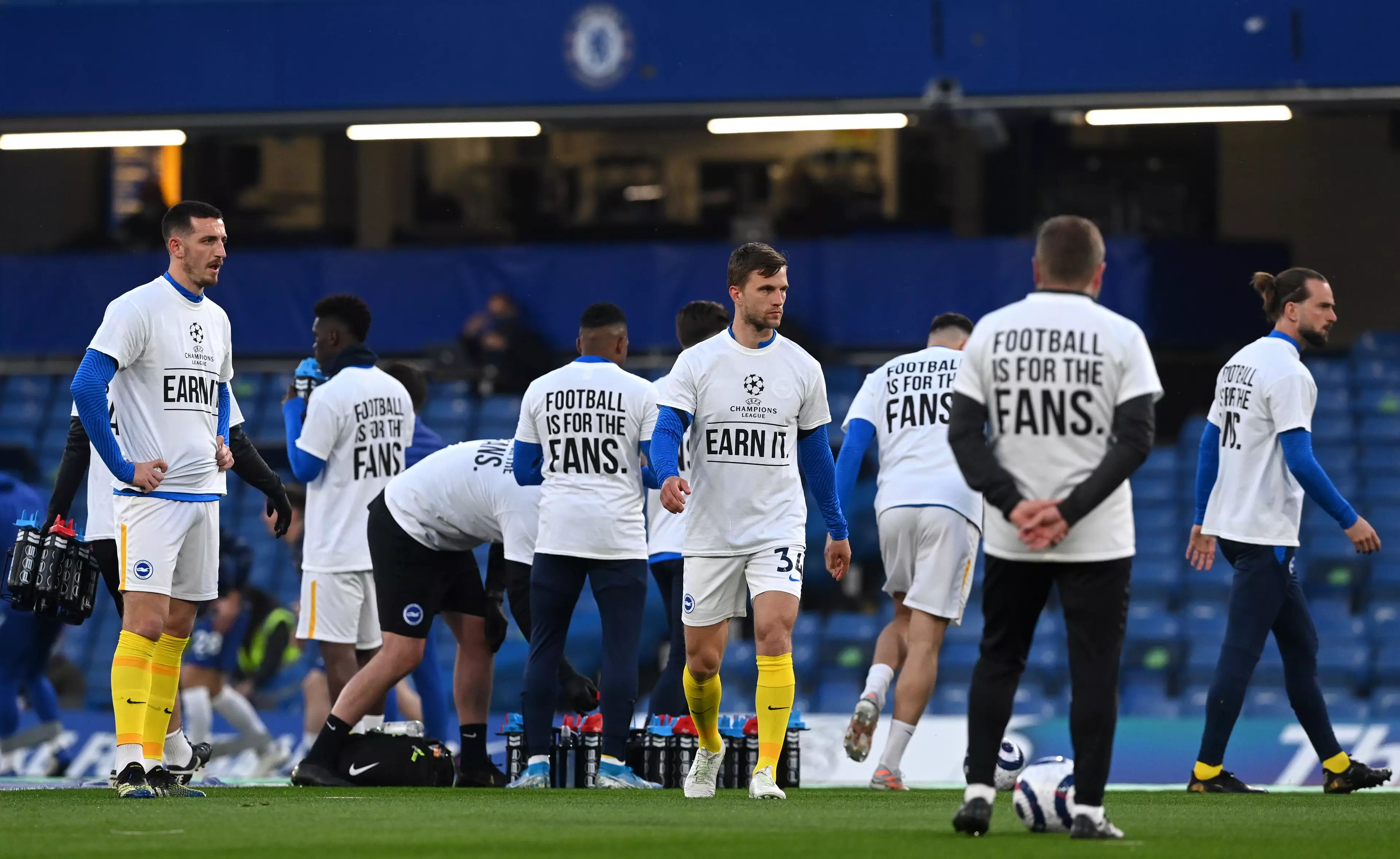 Brighton players also wore the t-shirts before playing Chelsea. Image: PA Images