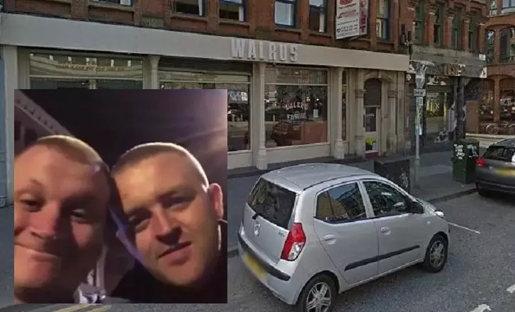 Bouncers Leave Cheeky Message On Woman's Lost Phone
