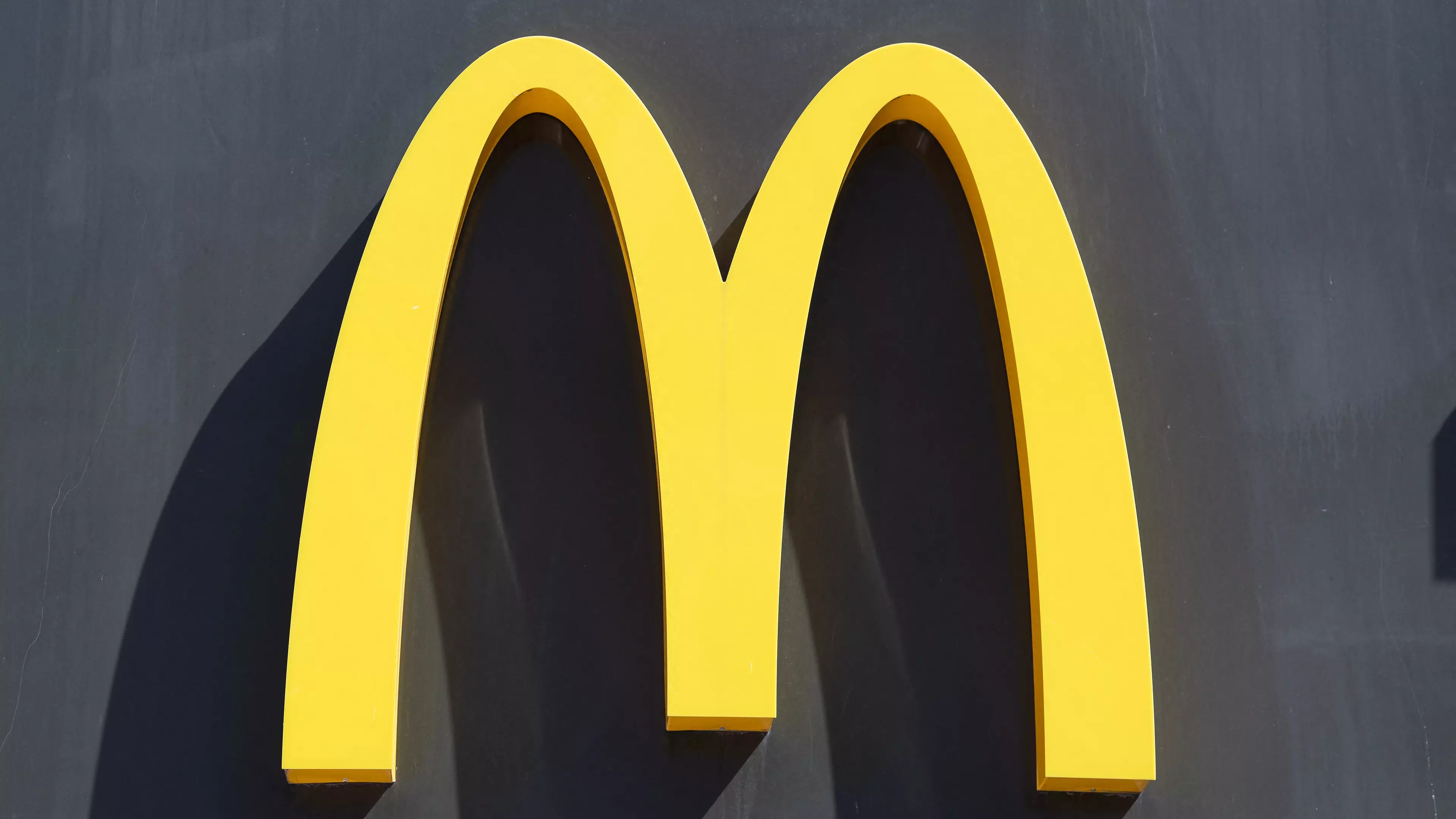Aussie McDonald's Worker Shocked By Monstrously Large Order Worth $3,400