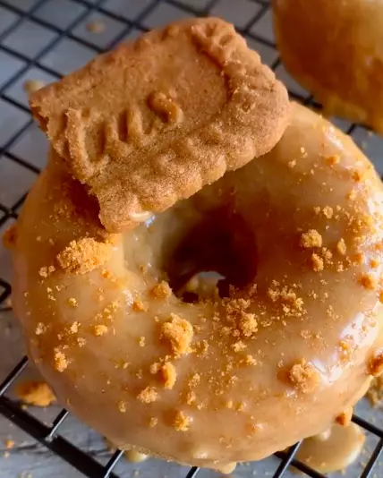People are making Biscoff doughnuts - and we are drooling (