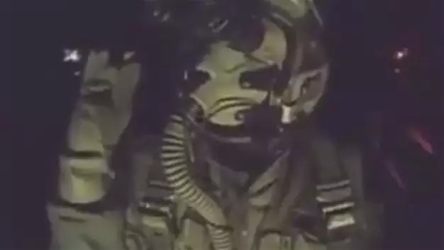 Savage Fighter Fight Pilot Does The Salt Bae Move After Allegedly Bombing ISIS