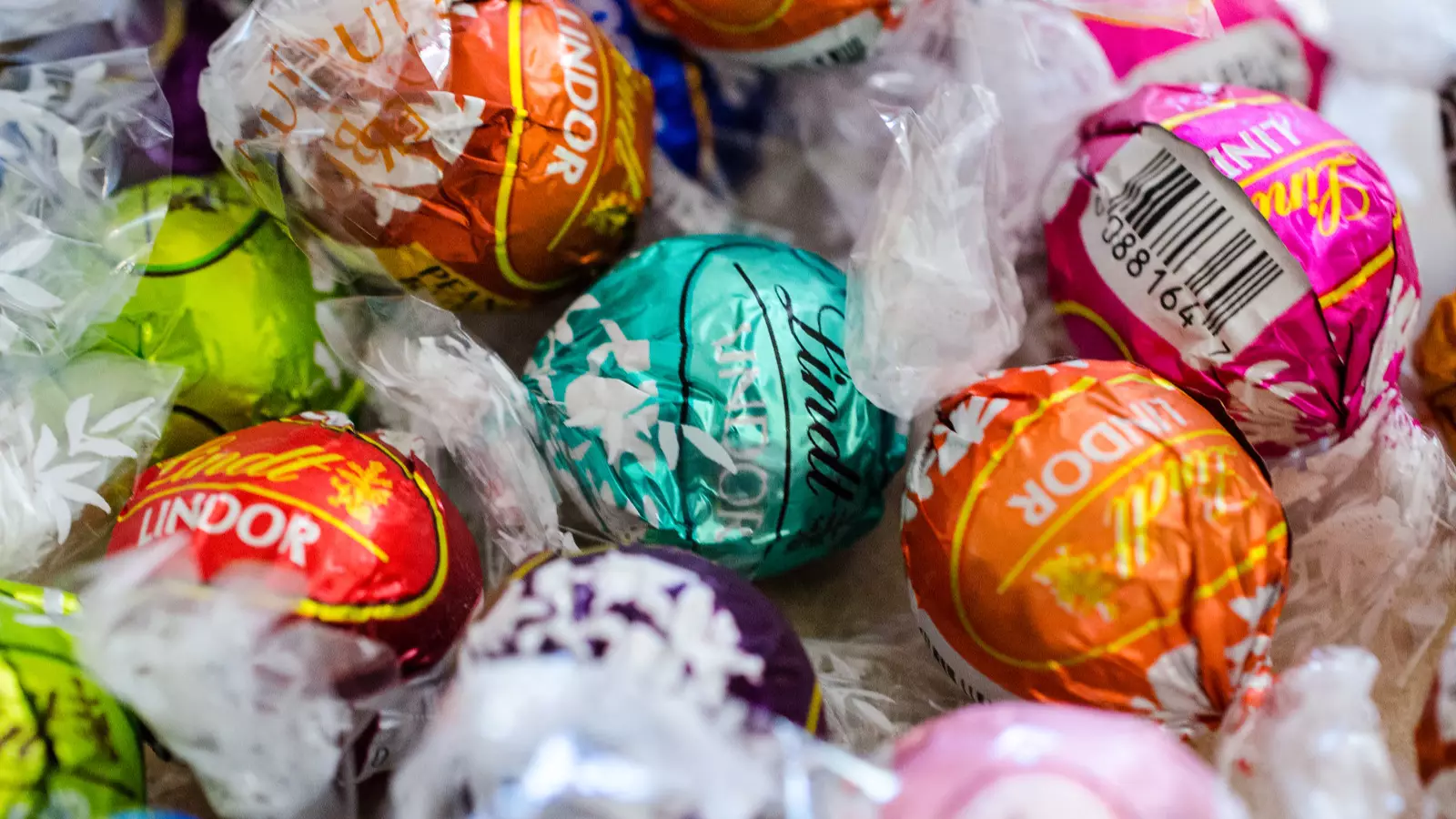 You Can Now Get Lindor Pick And Mix At Sainsbury's