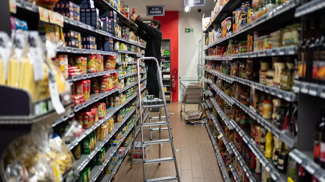 Supermarkets Across Europe Show Us All How It's Done With Shelves Full Of Fresh Food