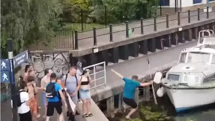 Man Shoved Into Canal Slams 'Cowards' Who Attacked Swans