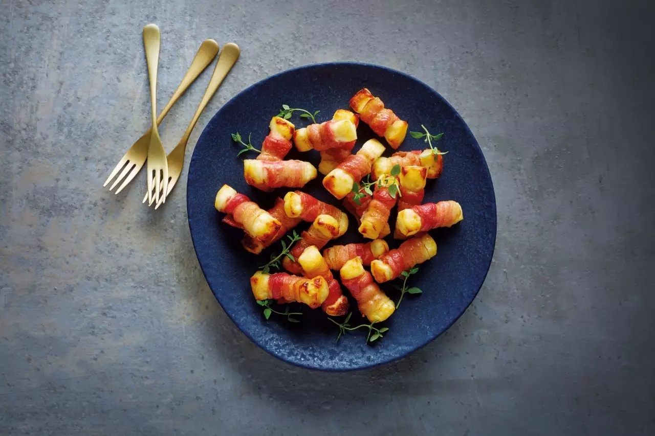 Aldi also launched halloumi in blankets as part of its Christmas range (