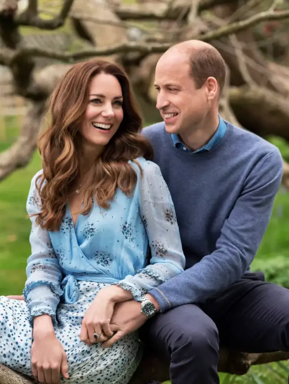 Prince William and Kate released new pictures to celebrate their 10-year wedding anniversary (
