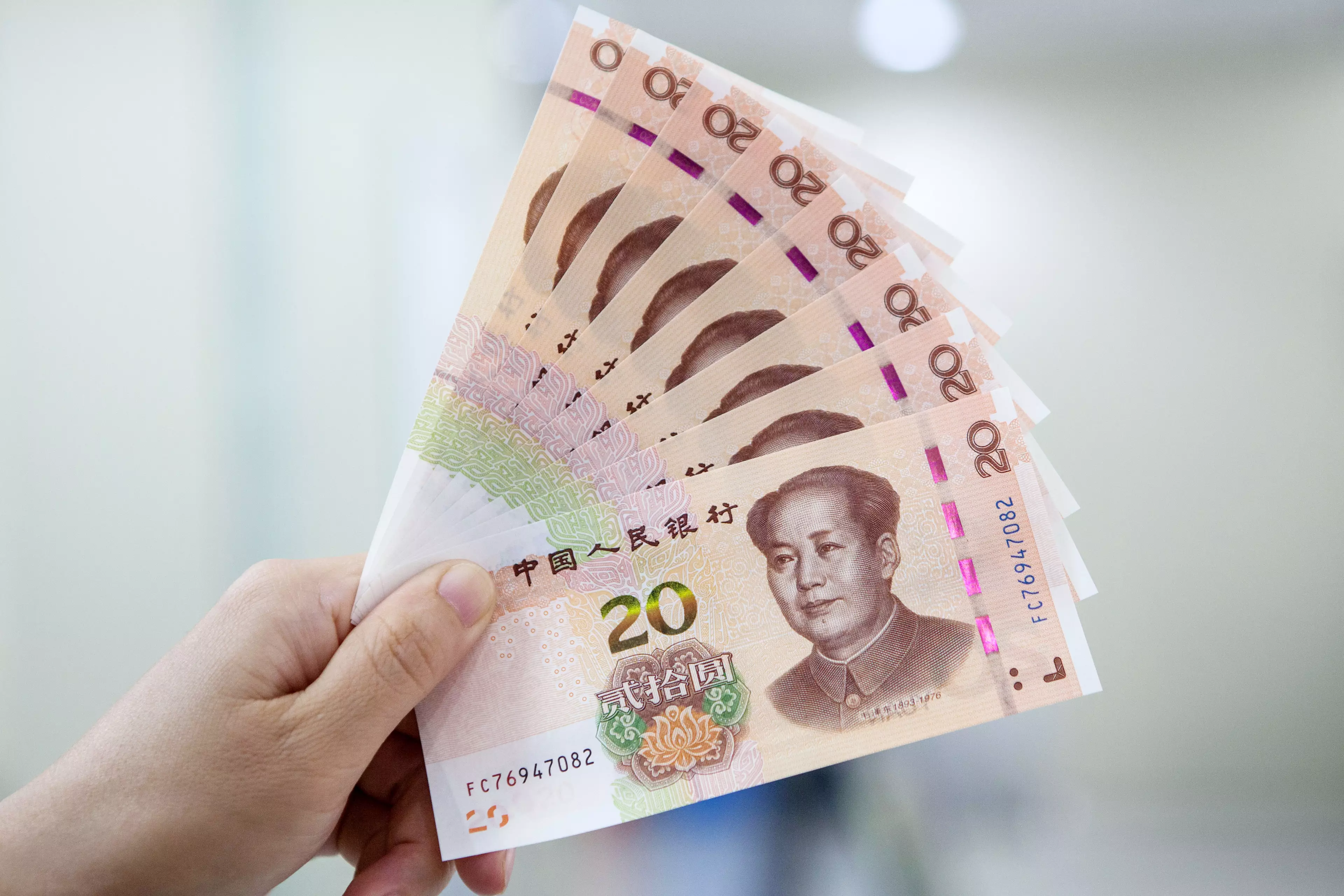Another woman microwaved some Chinese bank notes to ensure they were free of Covid-19.