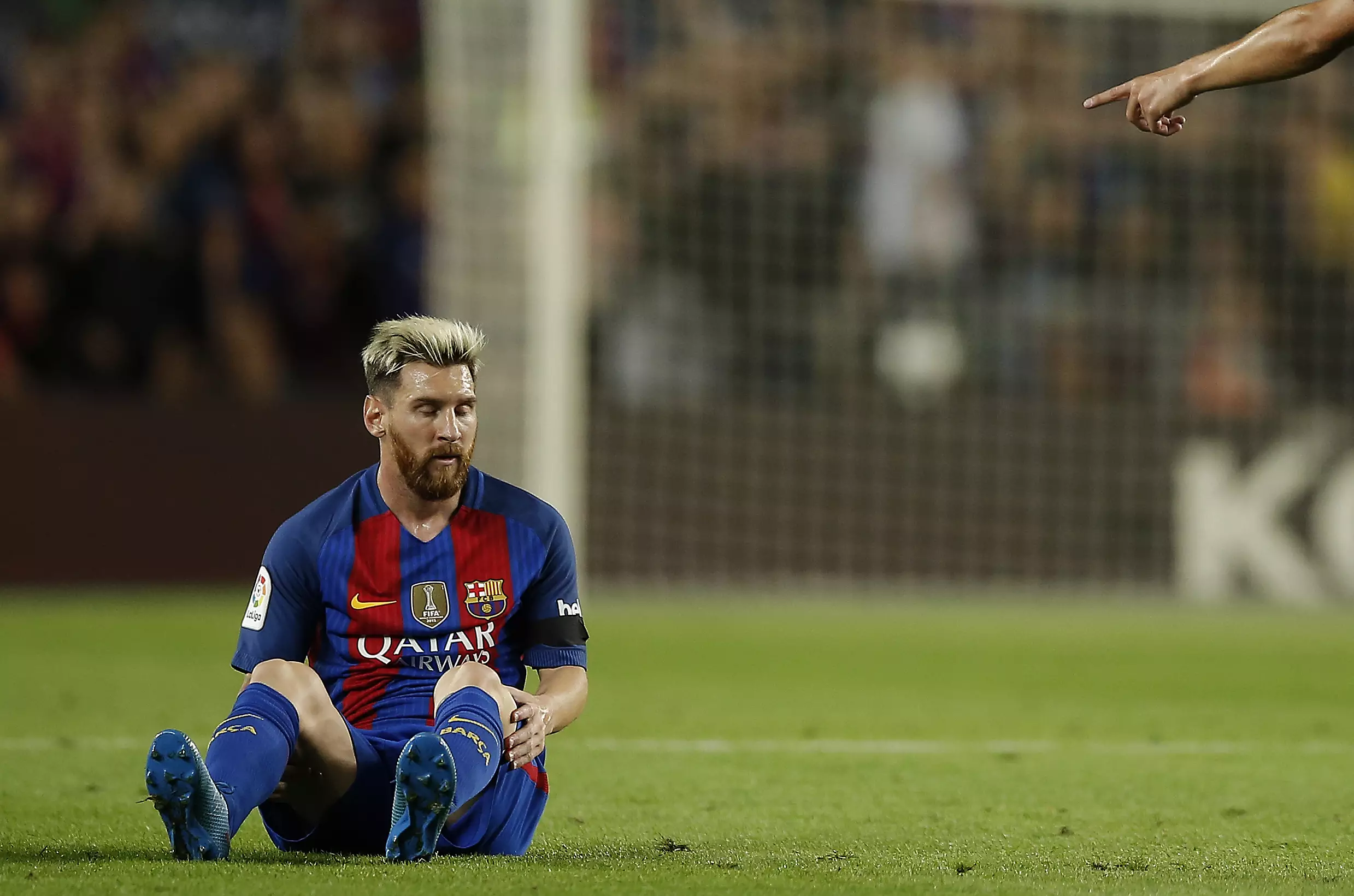Borussia Monchengladbach Send Injured Lionel Messi A Message