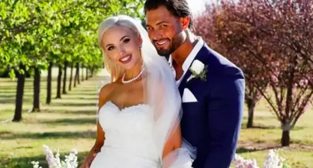 Married At First Sight's weddings weren't official (
