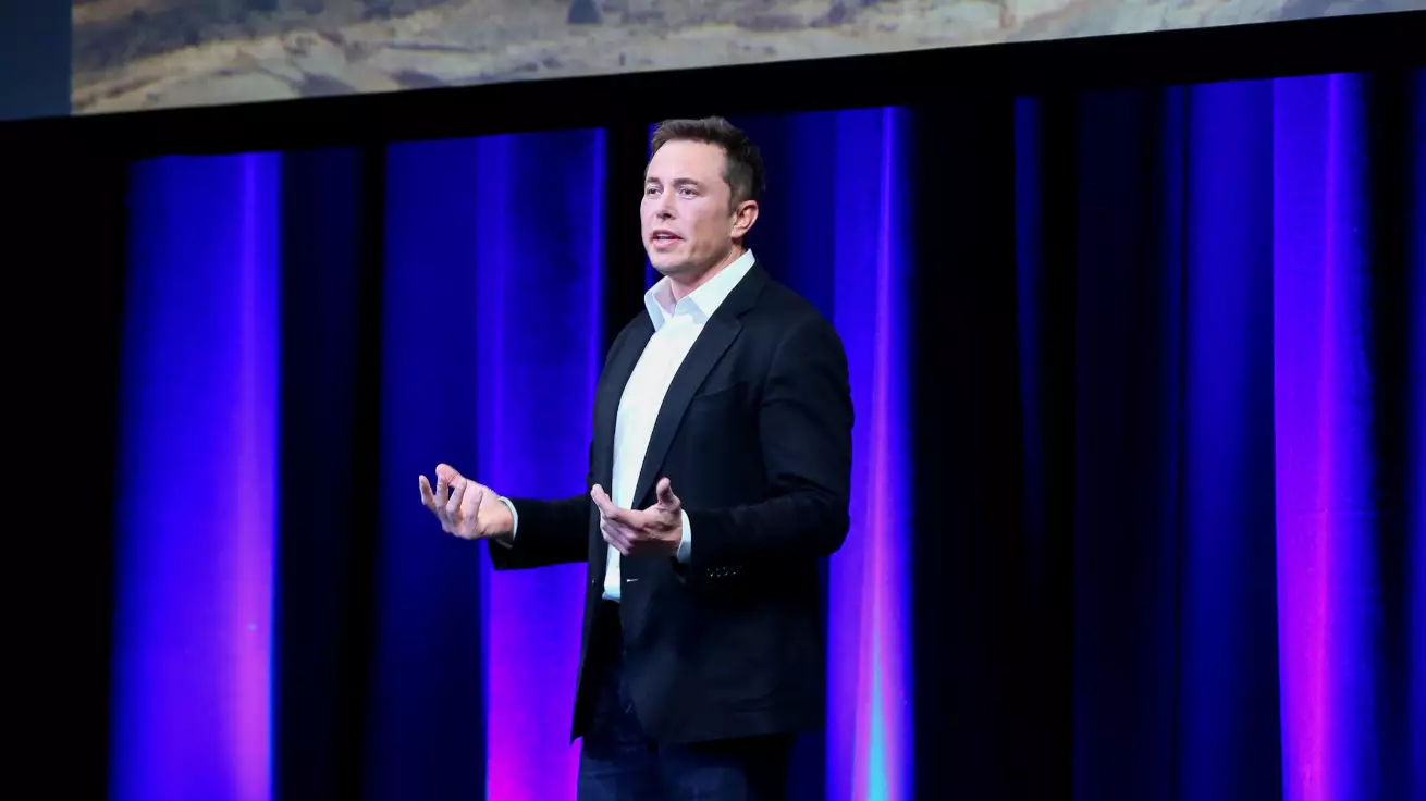 ​Elon Musk Gives Budding Entrepreneurs Inspiring Advice 