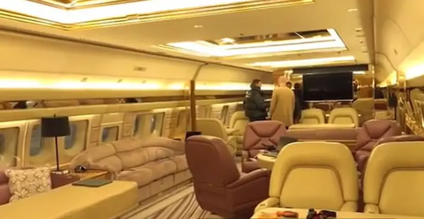 Drake's plane is pretty lavish on the inside too.