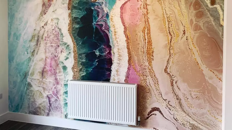 People Are Going Wild For These Marble Mural Wallpapers