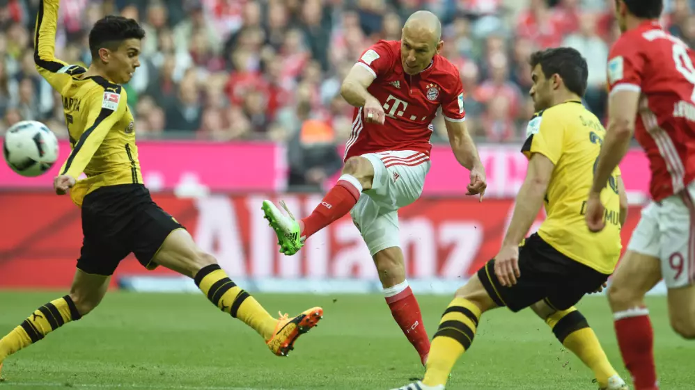 Bayern Munich Strike Gold On Social Media Again With Arjen Robben Post