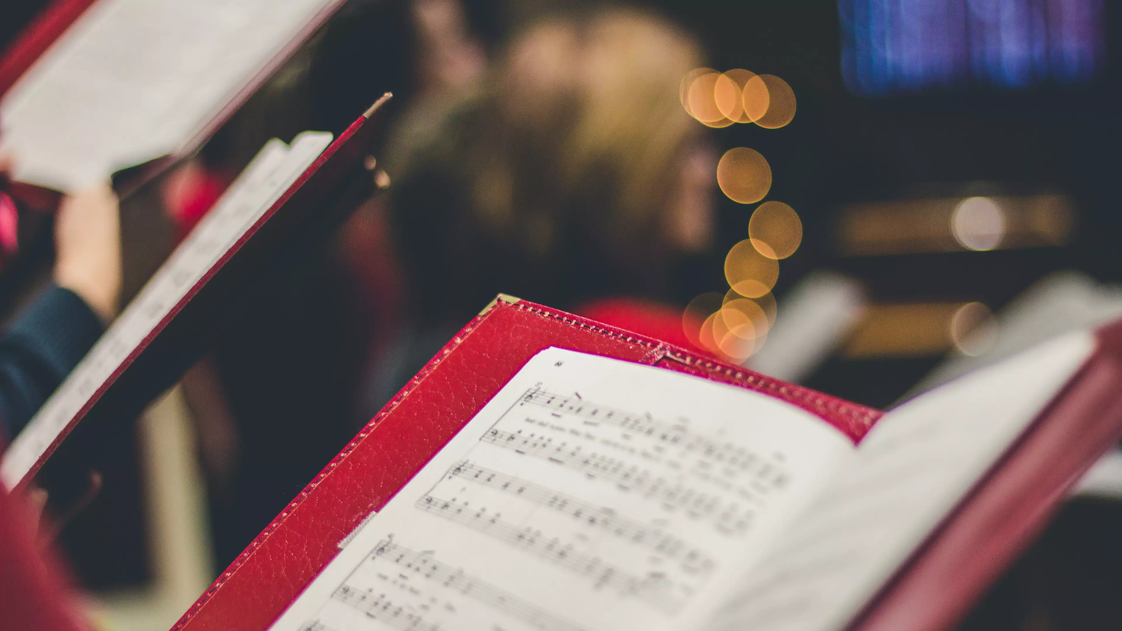 You Can Live Stream An Epic Carol Concert On Christmas Eve