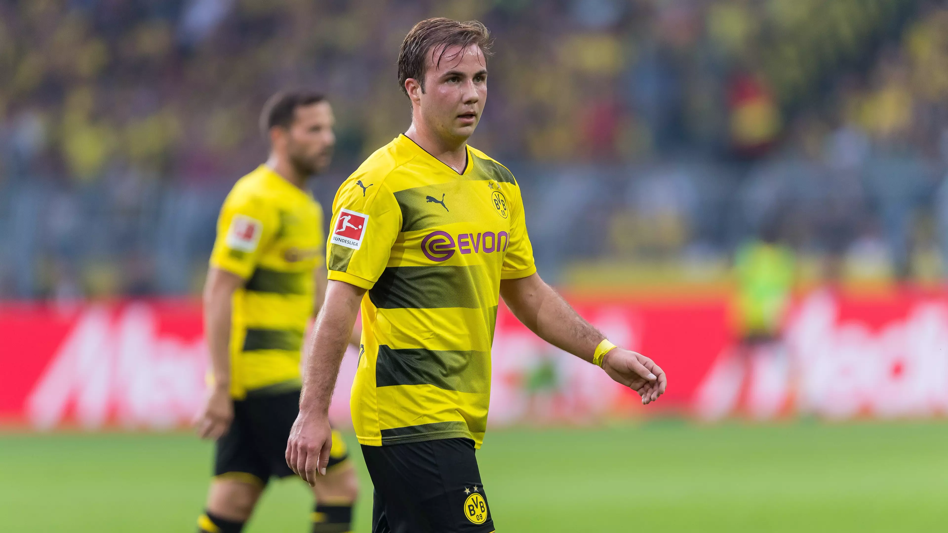 Mario Gotze Picks Up Another Injury In Dramatic 4-4 Draw