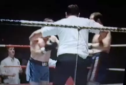 Unlicensed 70s Boxing Match Between Two Of The Hardest Men In London
