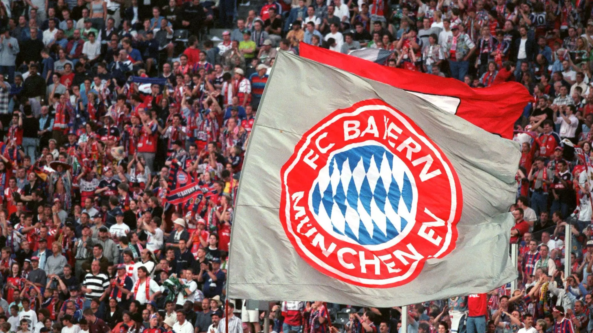 Bayern Munich's 2017-18 Away Kit Is Leaked And It's Another Gem