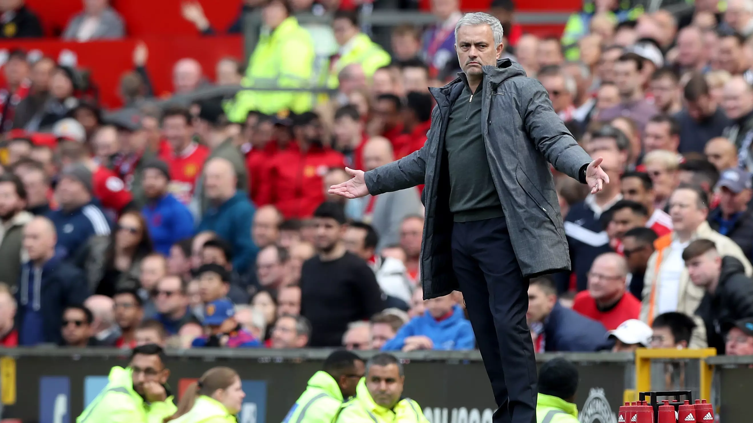 Jose Mourinho Digs Out His Own Injured Defenders After Swansea Draw