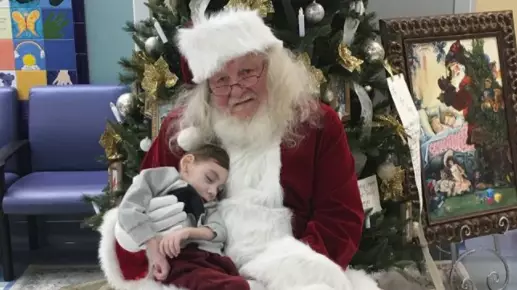 'Santa' Makes Visit To Hospice To See Terminally Ill Toddler 