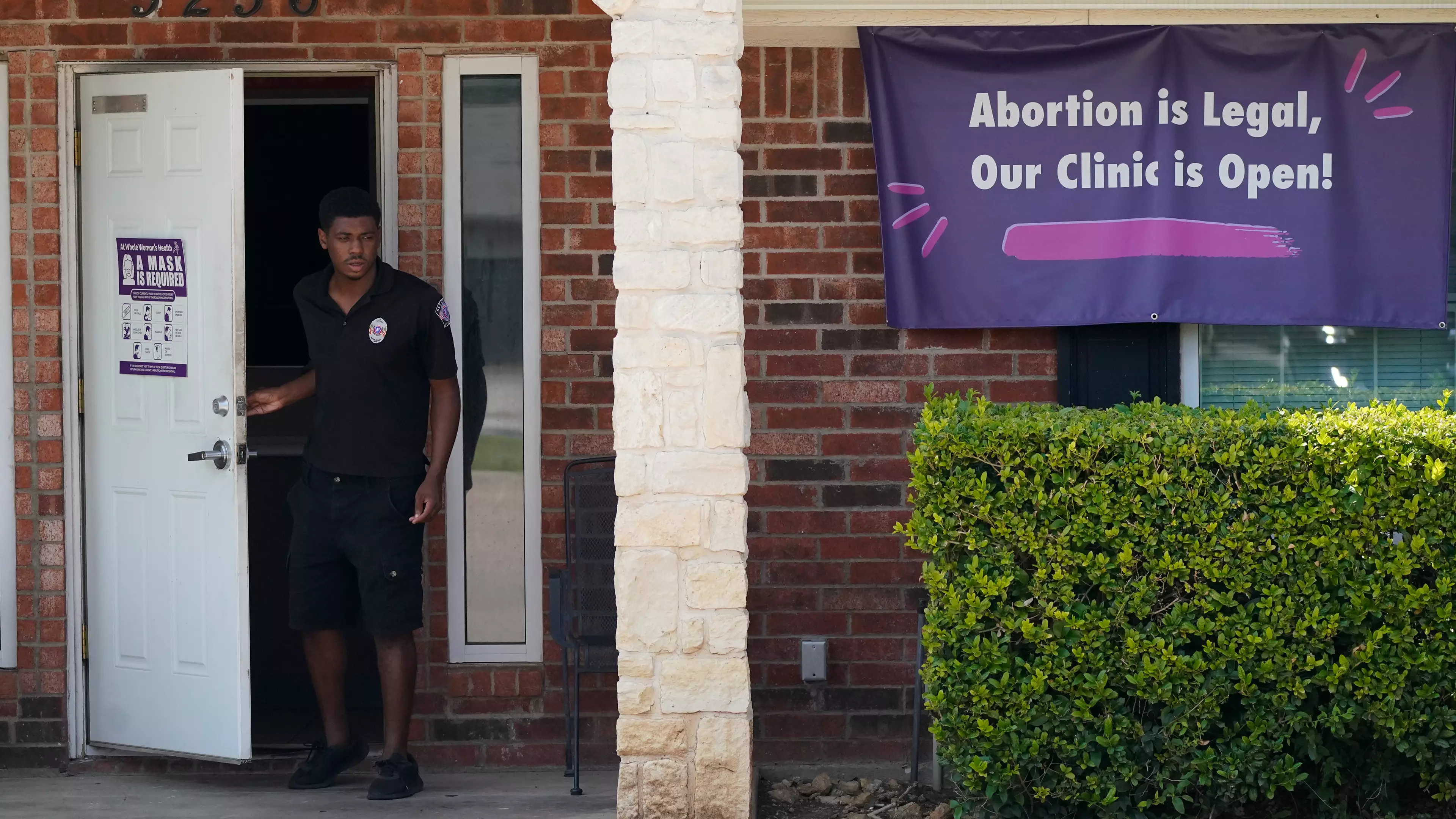 Texas Doctor Performed 67 Abortions In Last Day Before Ban Took Effect
