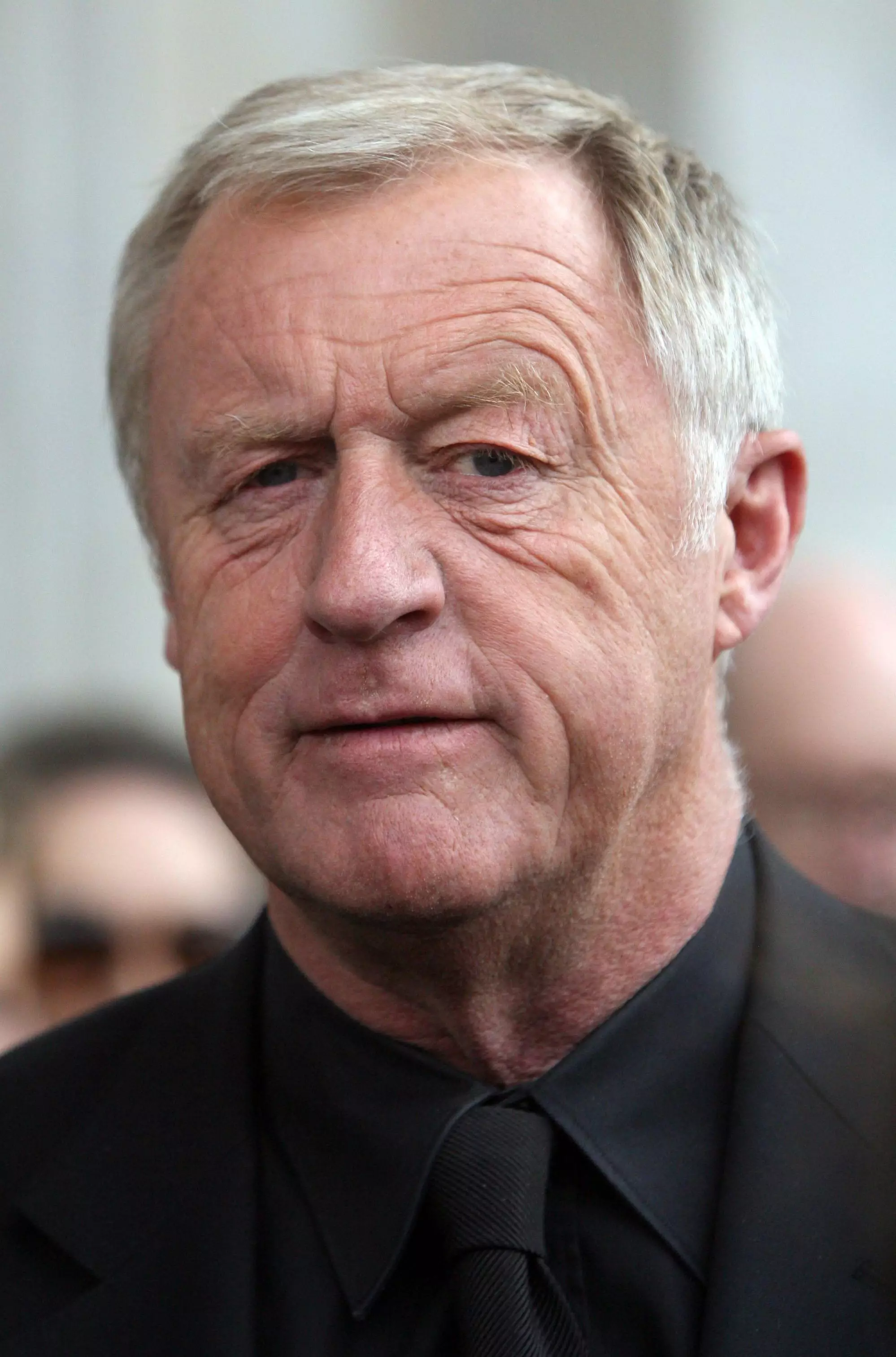 Charles Ingram has tweeted that presenter Chris Tarrant is Tarrant is out to 